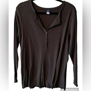 Old Navy Ribbed Long-Sleeve Lettuce-edge